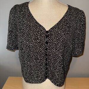 SHEIN Black and White Button-Up Blouse